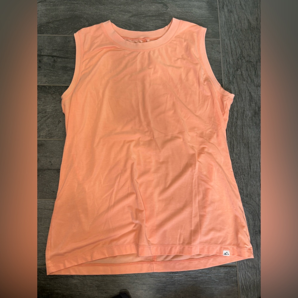 Peach Sleeveless Top Wild Rye Exercise Tank Peach Size 12 New